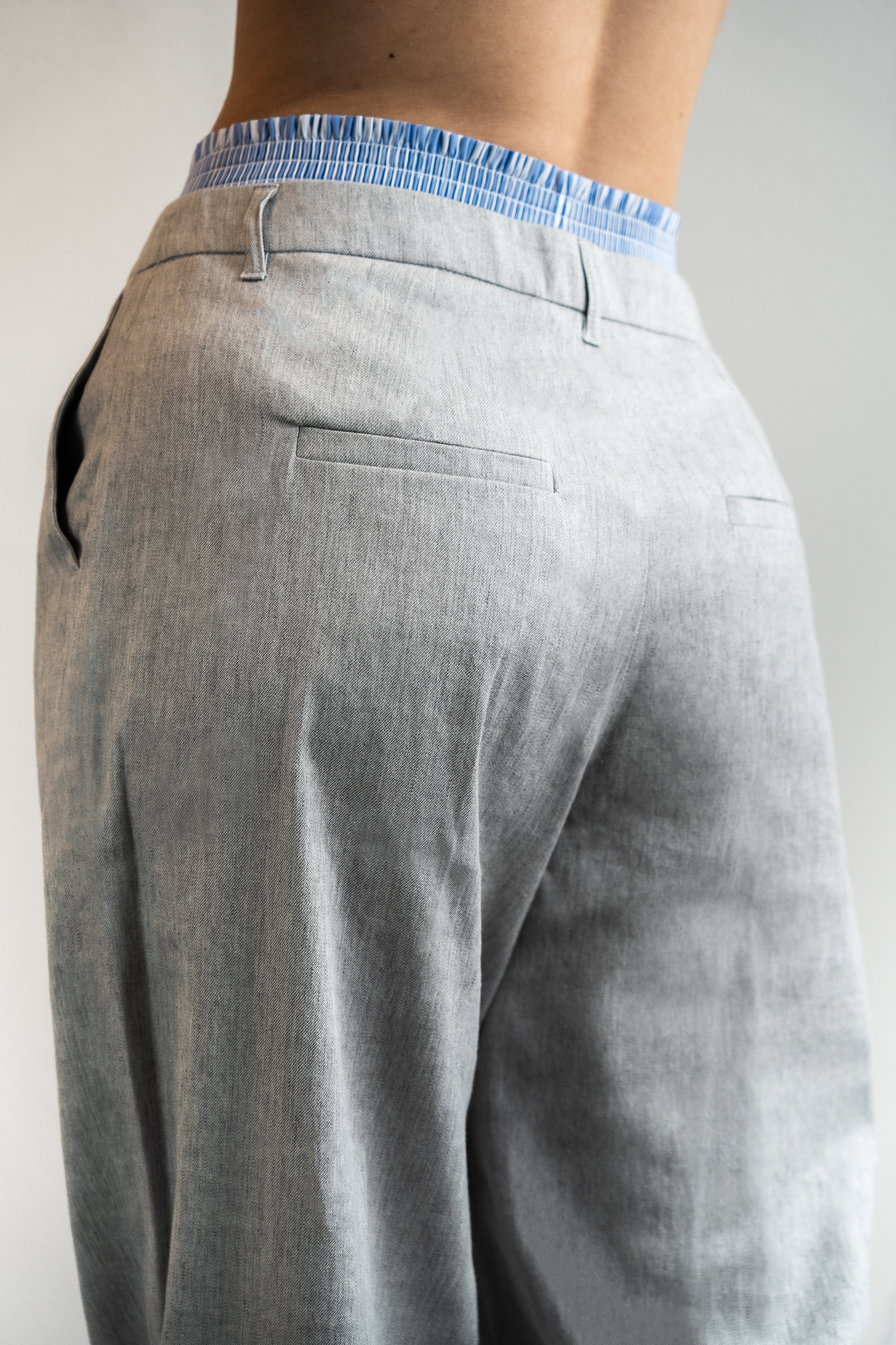 Pantalone in misto lino stretch