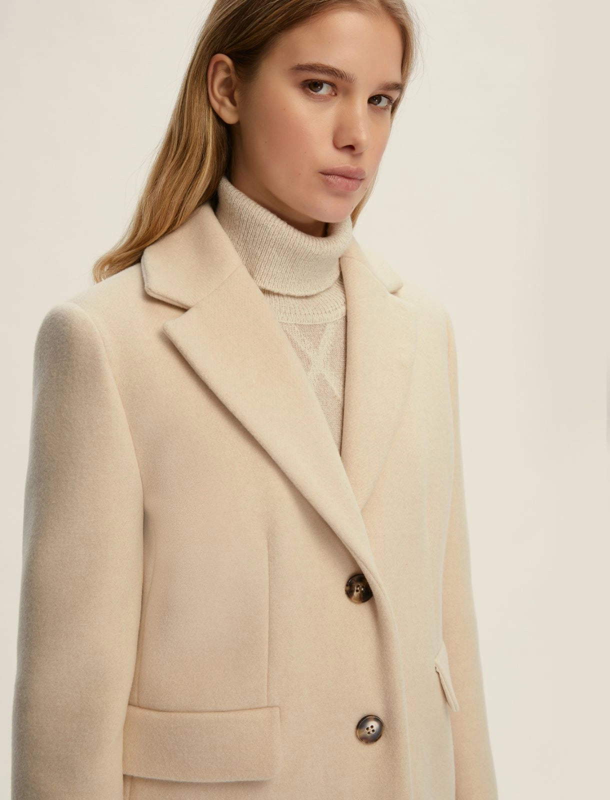 Cappotto semi-aderente - Bianco lana